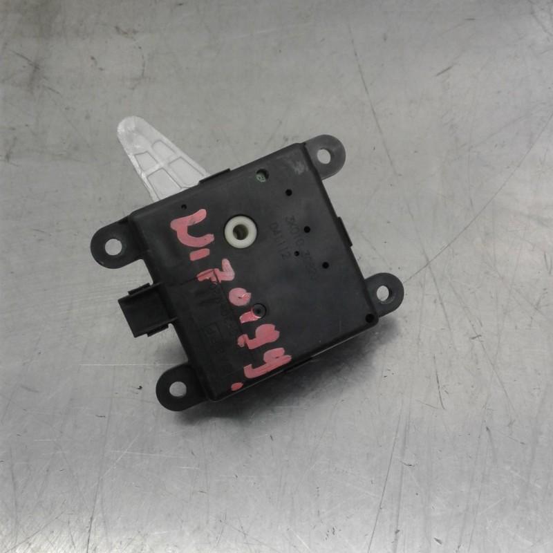 ACTIONNEUR MOTEUR VOLET CHAUFFAGE Nissan 350 Z (Z33), Utilisé, Nissan