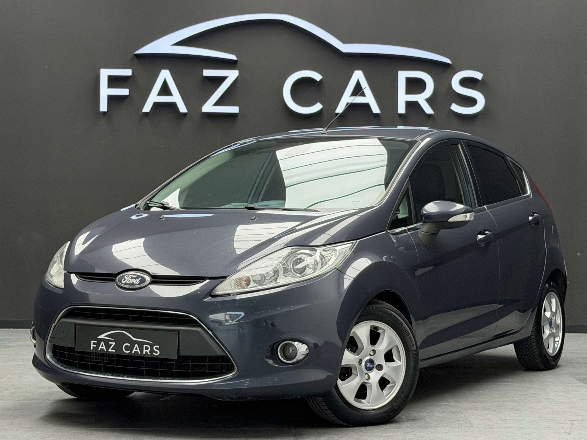 Ford Fiesta 1.6 TDCi Titanium * GARANTIE 12 MOIS *, Auto's, Voorwielaandrijving, Euro 5, Stof, Gebruikt