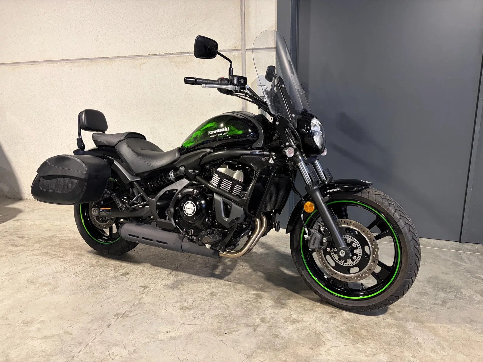 Kawasaki Vulcan S SE in prachtige kleurstelling (bj 2020), Chopper, Meer dan 35 kW, Handgeschakeld, 650 cc