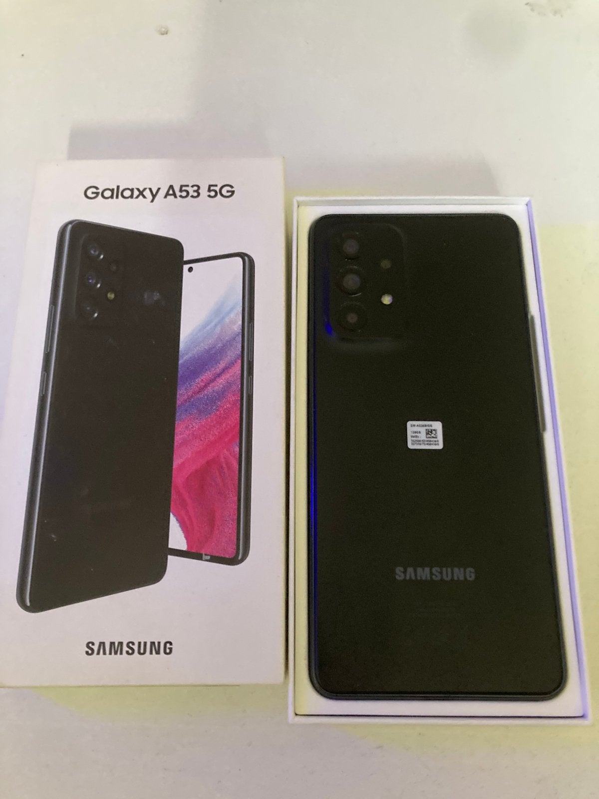 Mint Condition Samsung Galaxy A53 5G 128GB - Black - With Bo, Enlèvement, 128 GB, Wi-Fi et Web mobile, 7 pouces ou moins