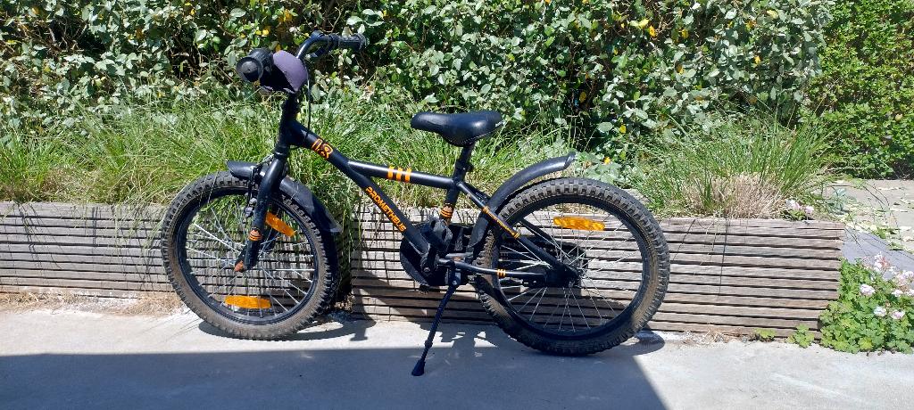 Kinderfiets jongen 18 inch, Fietsen en Brommers, Ophalen, Terugtraprem, Gebruikt, Handrem