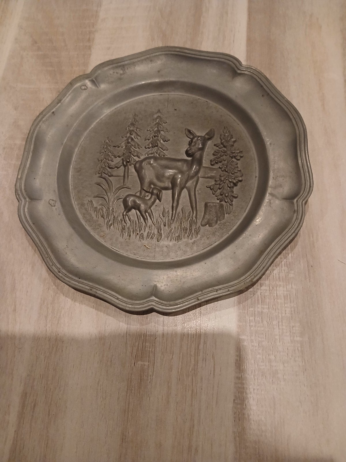 Bord hert met kalf, Antiek en Kunst, Ophalen of Verzenden