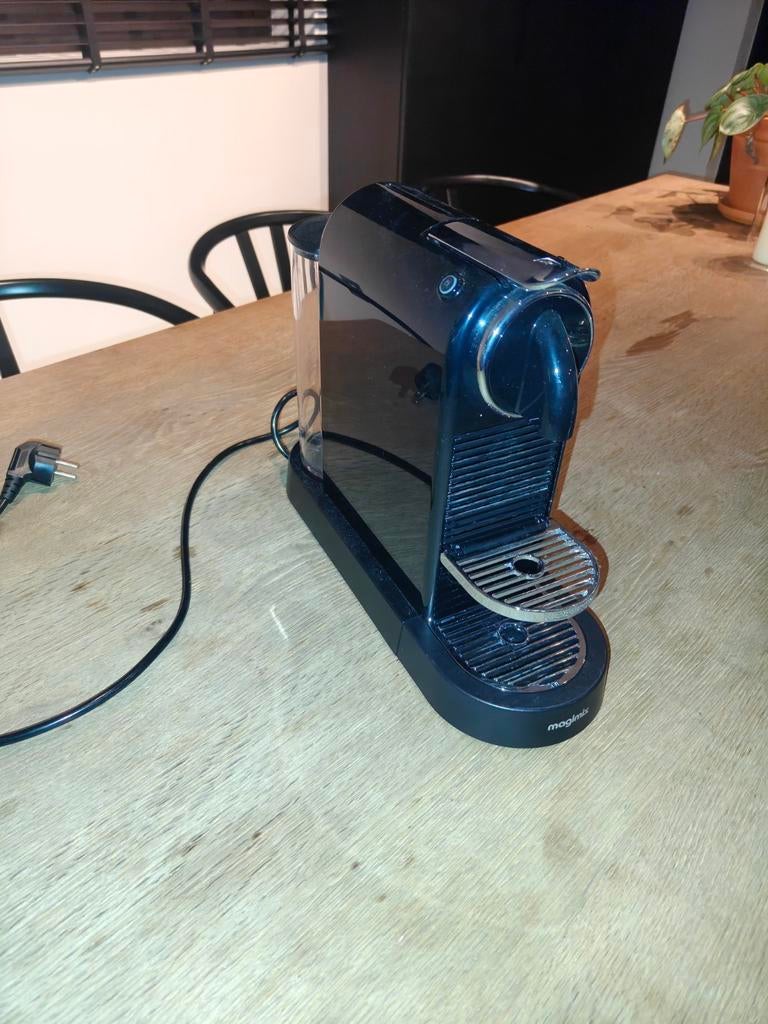 Nespresso CitiZ Magimix | presque neuf | tasses incluses, Electroménager, Enlèvement, Cafetière