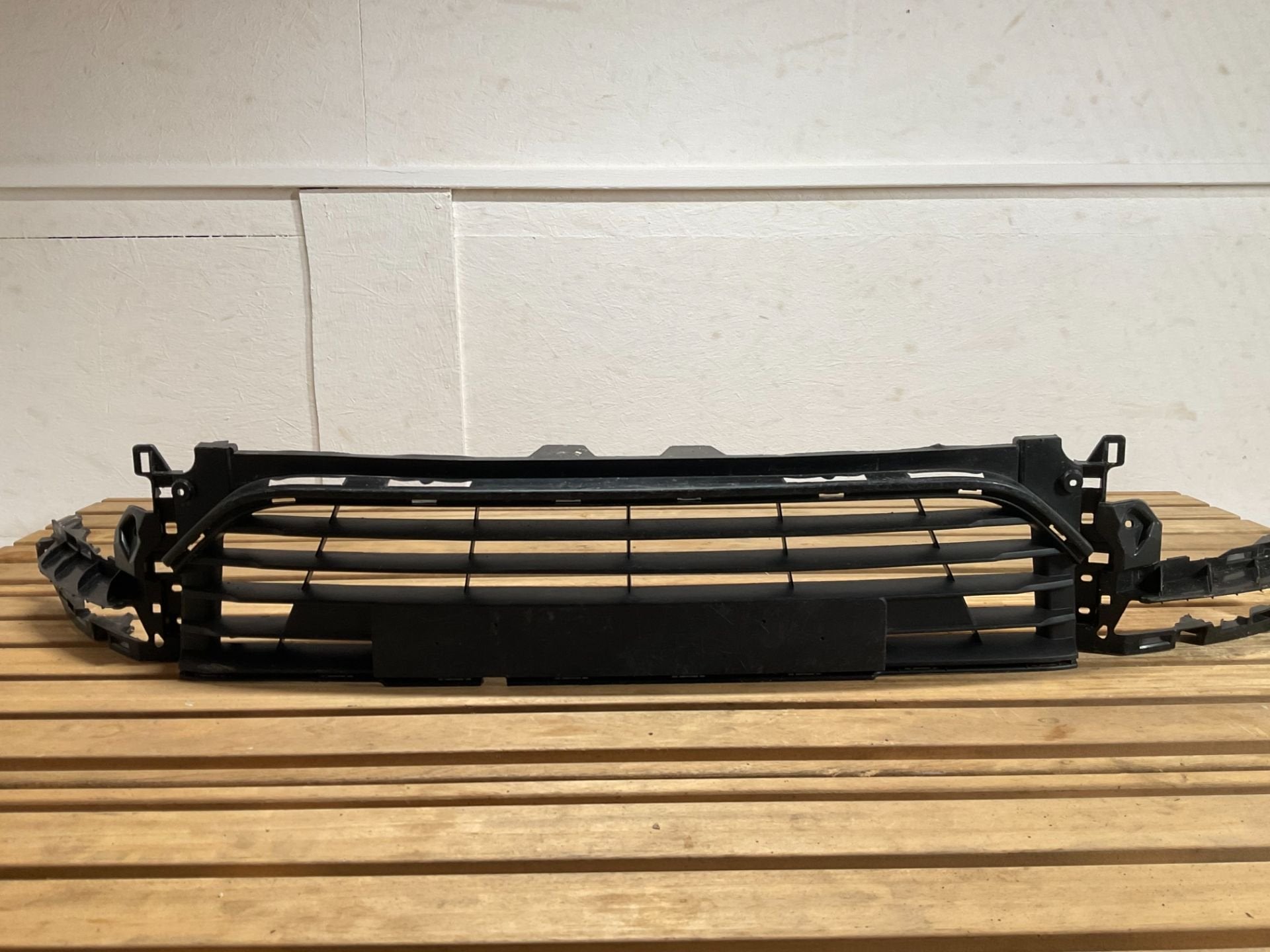Grille de pare-chocs Renault Clio IV 622541048R Midden Roost, Renault Group, Contact.group@renault.com, Renault, Utilisé