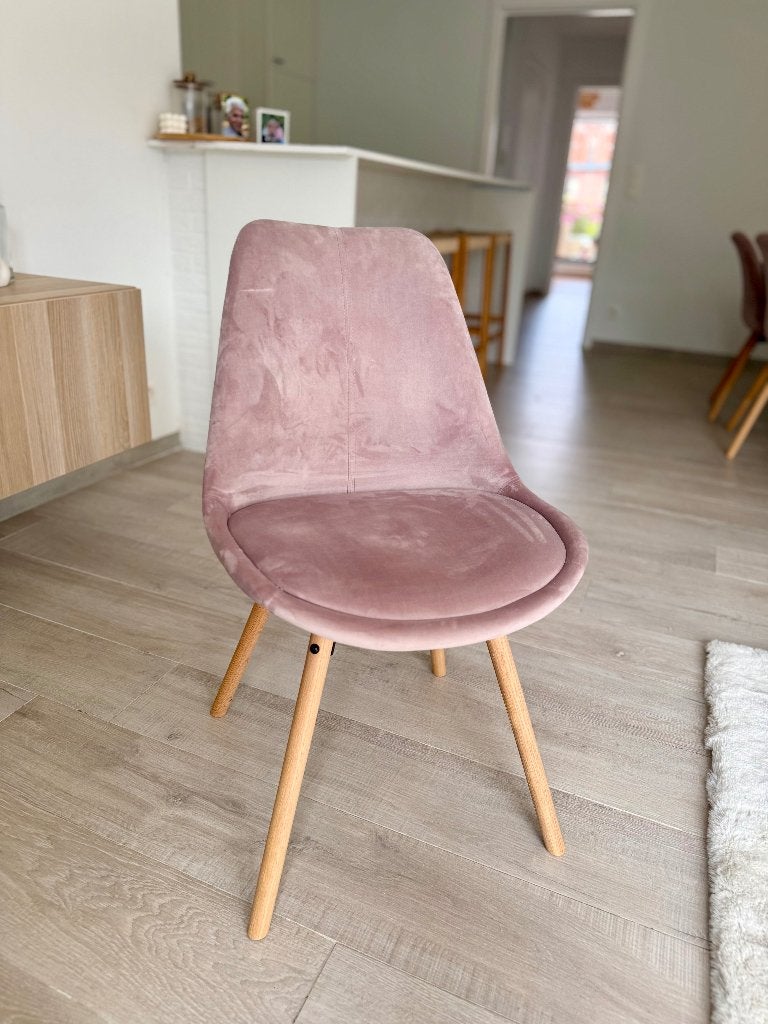 6 chaises en velours rose | Jysk, Maison & Meubles, Chaises, Bois, Autres couleurs, Scandinavisch, Comme neuf