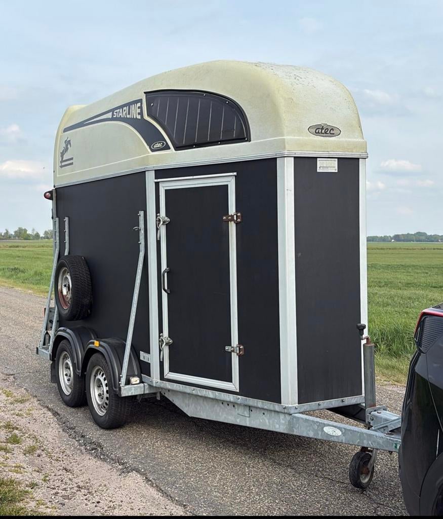 Atec 1.5 paards trailer Aluminium bodem.! Bwj 2008, Ophalen, Gebruikt, Hout, 1½-paards trailer