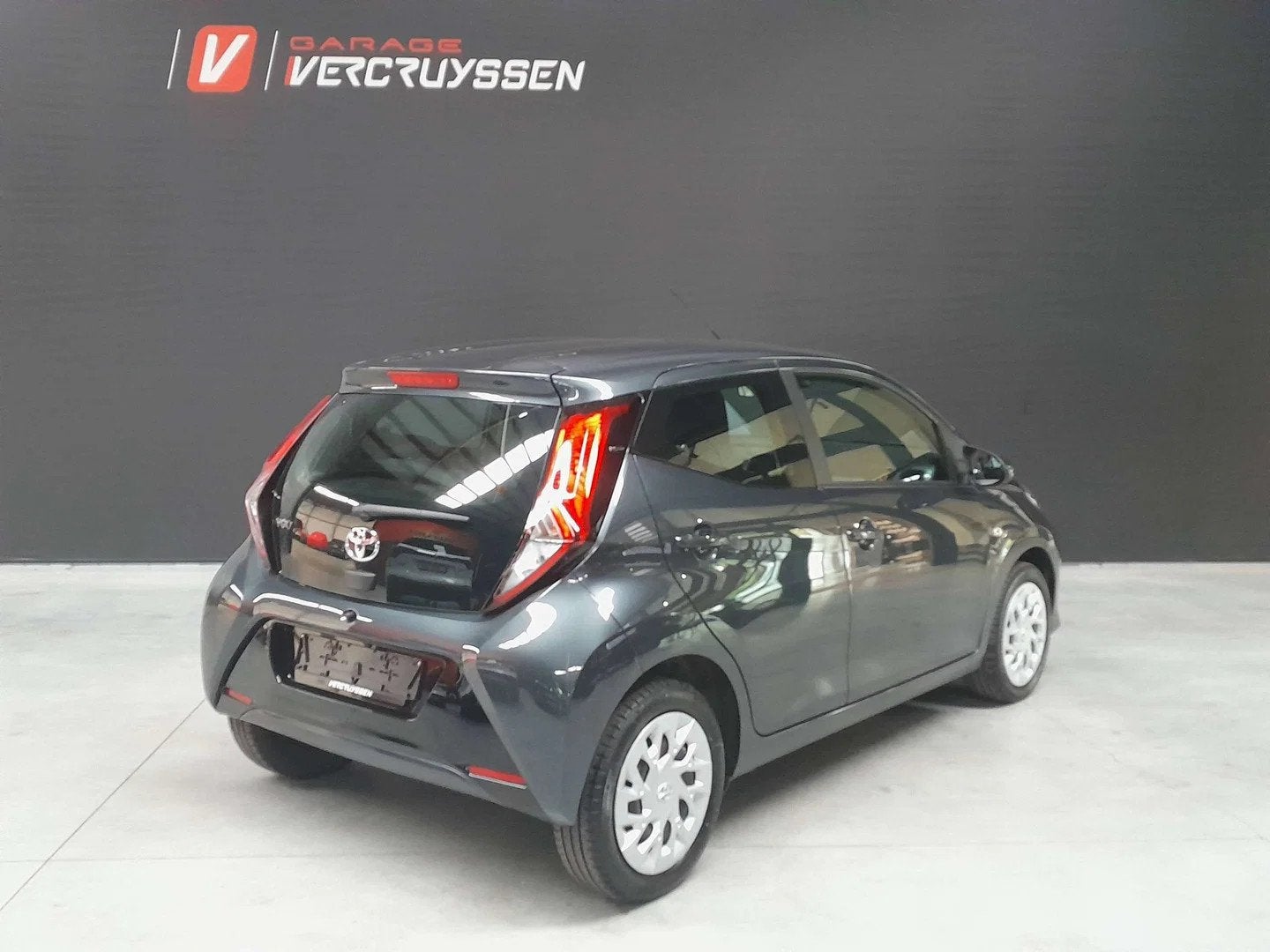 Toyota Aygo Aygo 1.0i VVT-i Automaat Camera Carplay, Autos, Achat, 998 cm³, Euro 6, Entreprise