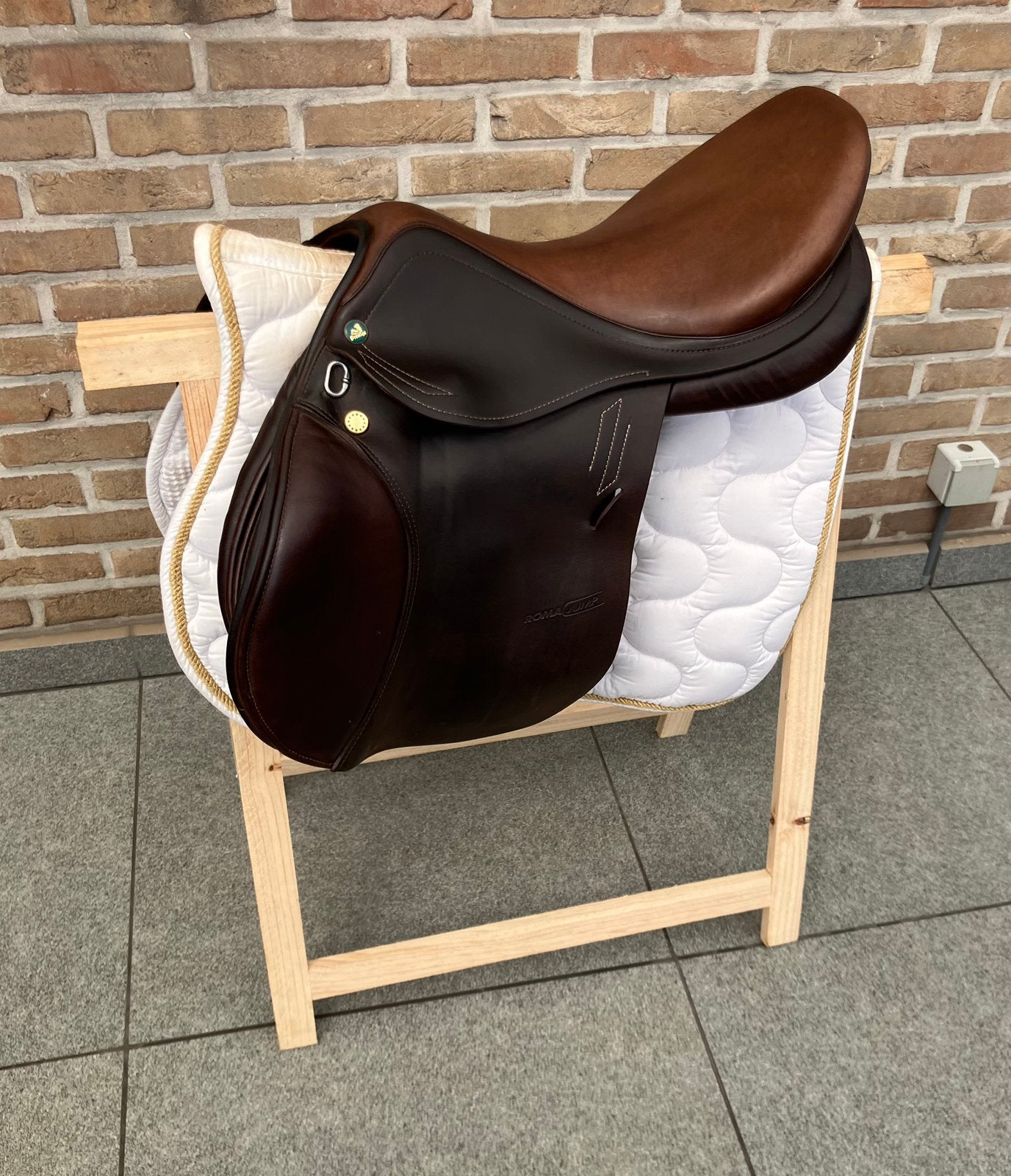 Springzadel Prestige Roma Jump 17 inch