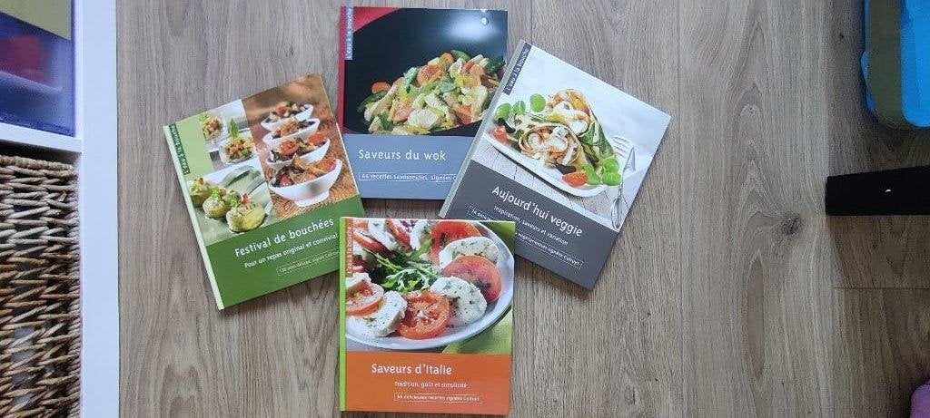 Saveurs d'Italie, Saveurs du Wok, Aujourd'hui Veggie, ..., Livres, Enlèvement, Neuf, Autres régions