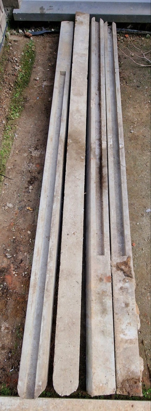 Betonpalen en platen, Tuin en Terras, Ophalen, Gebruikt, 250 cm of meer, Palen