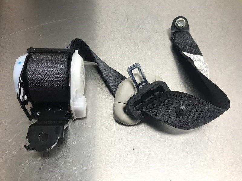 CEINTURE DE SECURITE ARRIERE GAUCHE Legacy Wagon (BR), Utilisé, Subaru