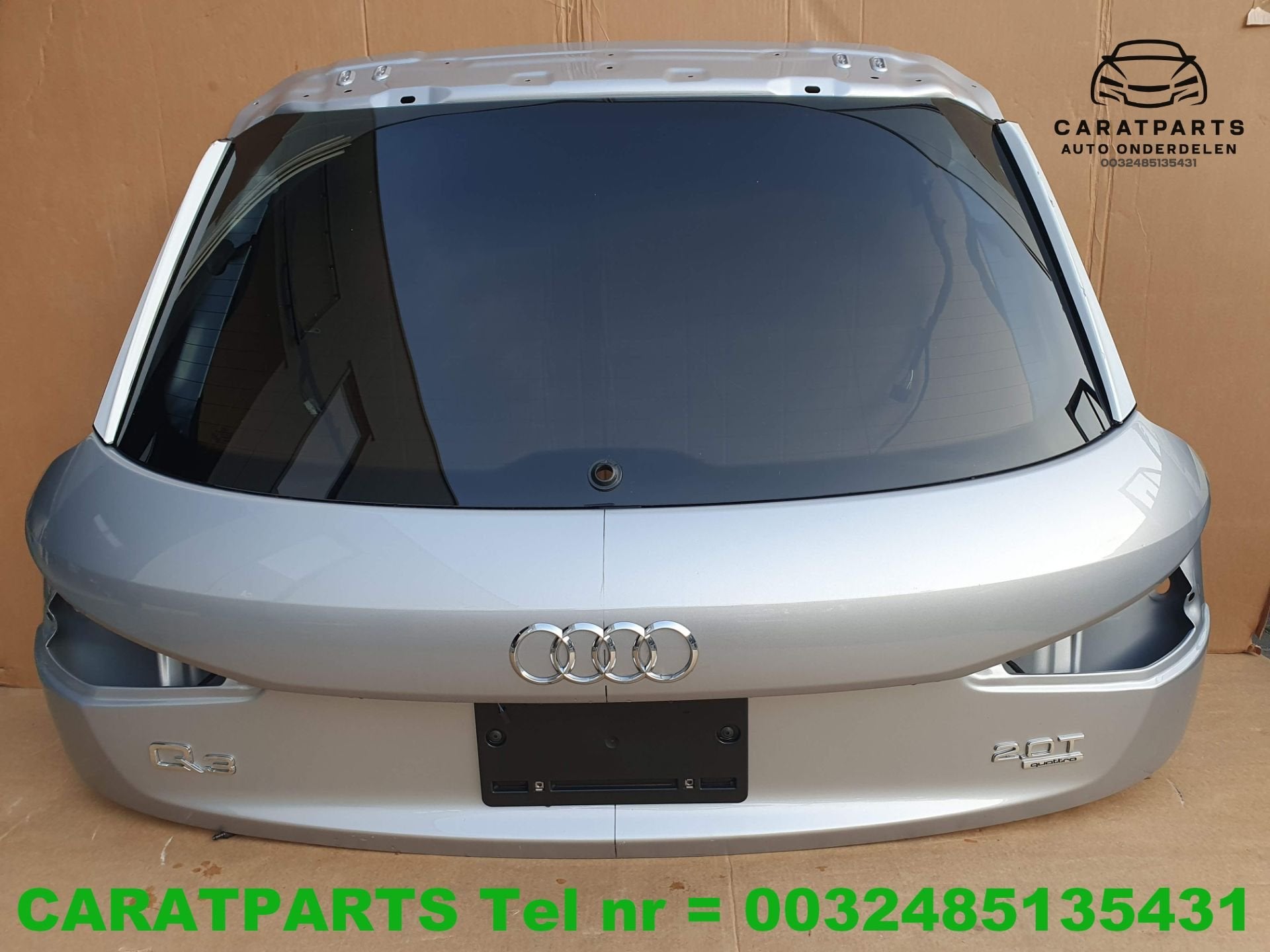 8U0827025B Q3 couvercle de coffre Q3 hayon q3 LZ7G Florretsi, Arrière, AUDI AG, Auto-Union-Strasse 1
85045  Ingolstadt, DE, Audi