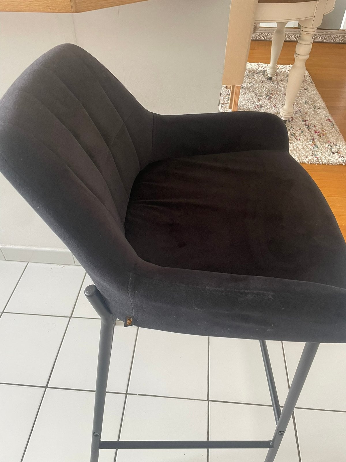 3 tabourets, Enlèvement, Utilisé