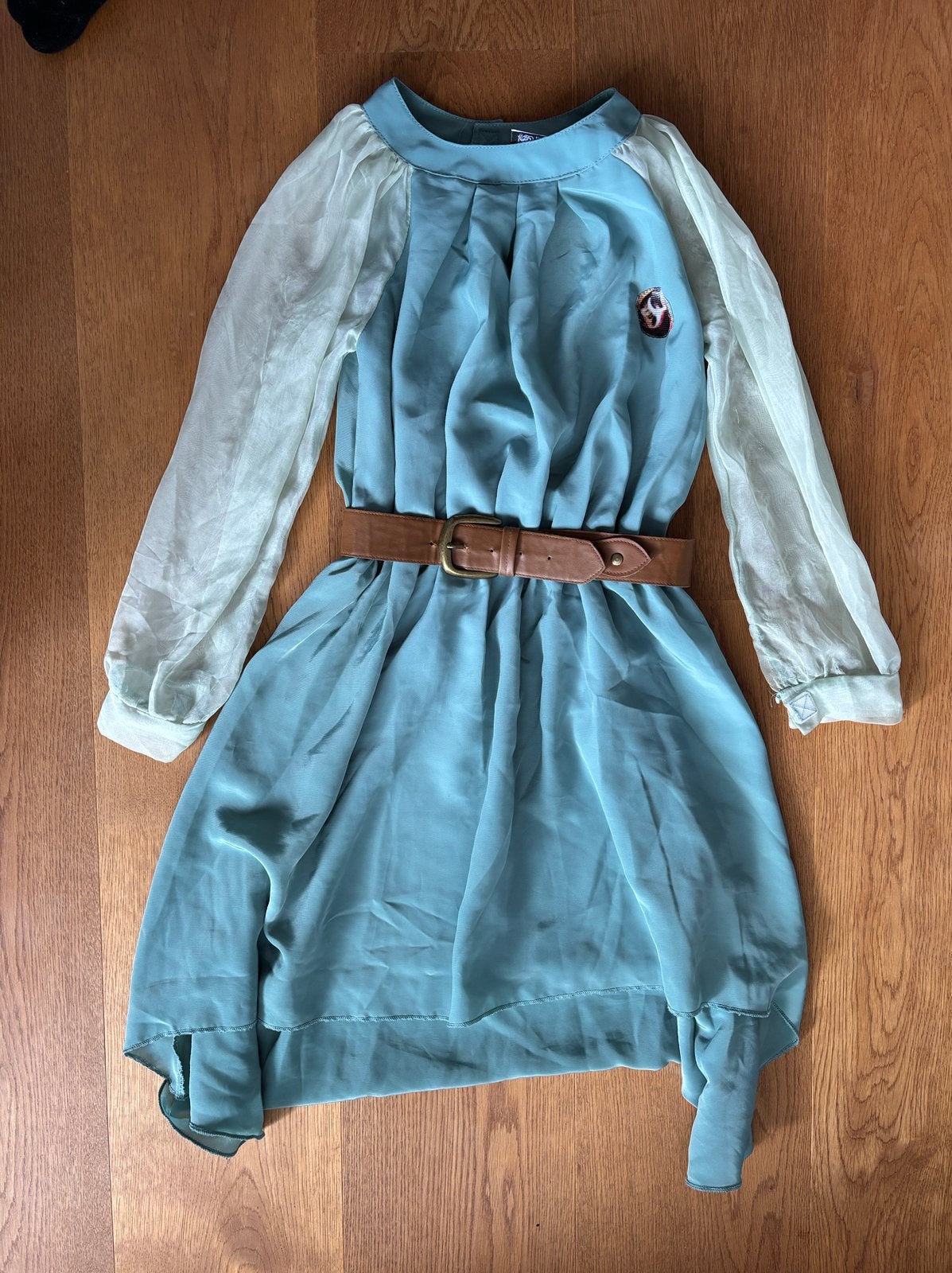 Verkleedjurk Keelin Nachtwacht mt 134, Kinderen en Baby's, Ophalen of Verzenden, Gebruikt