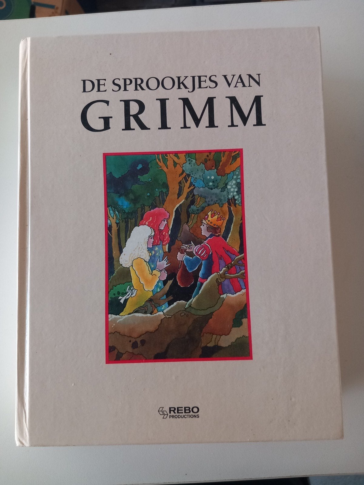 Boek De Sprookjes van Grimm Verhaaltjes Rebo Sneeuwwitje, Ophalen of Verzenden, Grimm