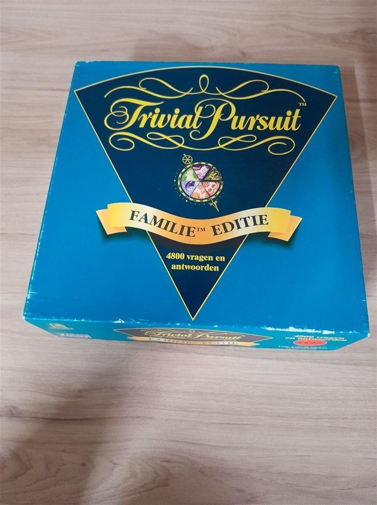 trivial pursuit familie editie - s4407, Verzenden, Zo goed als nieuw