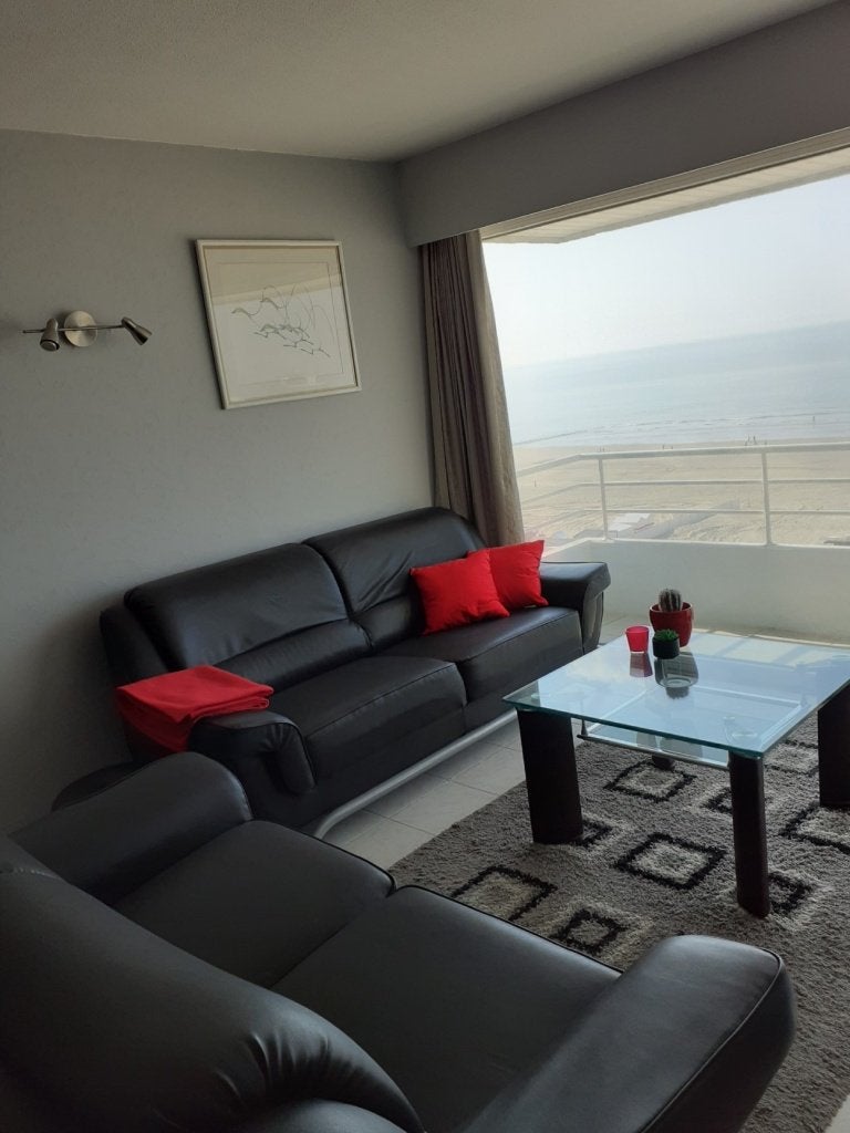 weekend 22-23-24/8 appt te huur 200euro op Zeedijk Blankenb, 50 m² of meer, Provincie West-Vlaanderen