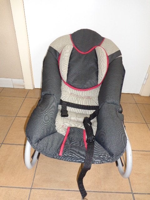 baby wipstoel 1 of 2 stuks, Kinderen en Baby's, Ophalen, Gebruikt, Wipstoel, Met gordel(s) of riempje(s)