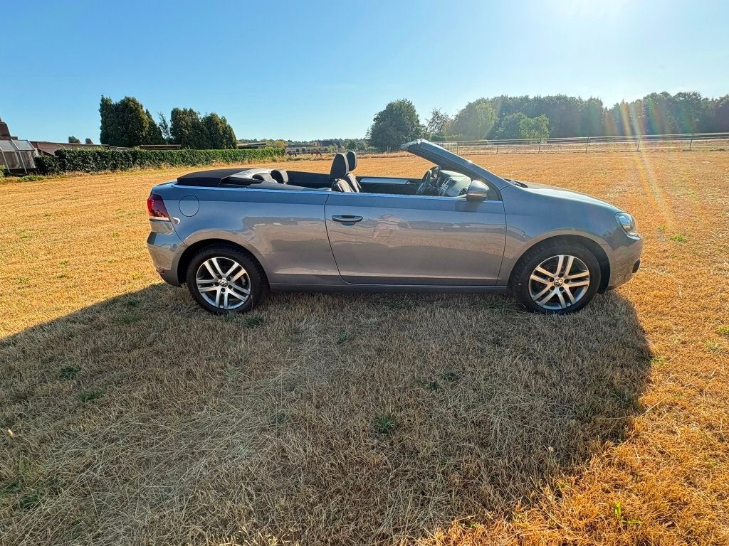 VW Golf cabrio, Voorwielaandrijving, Euro 5, Stof, Zwart
