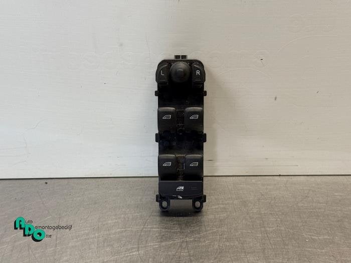 Commutateur vitre électrique d'un Volvo V40 (V40 12-), -, 3 mois de garantie, -, -