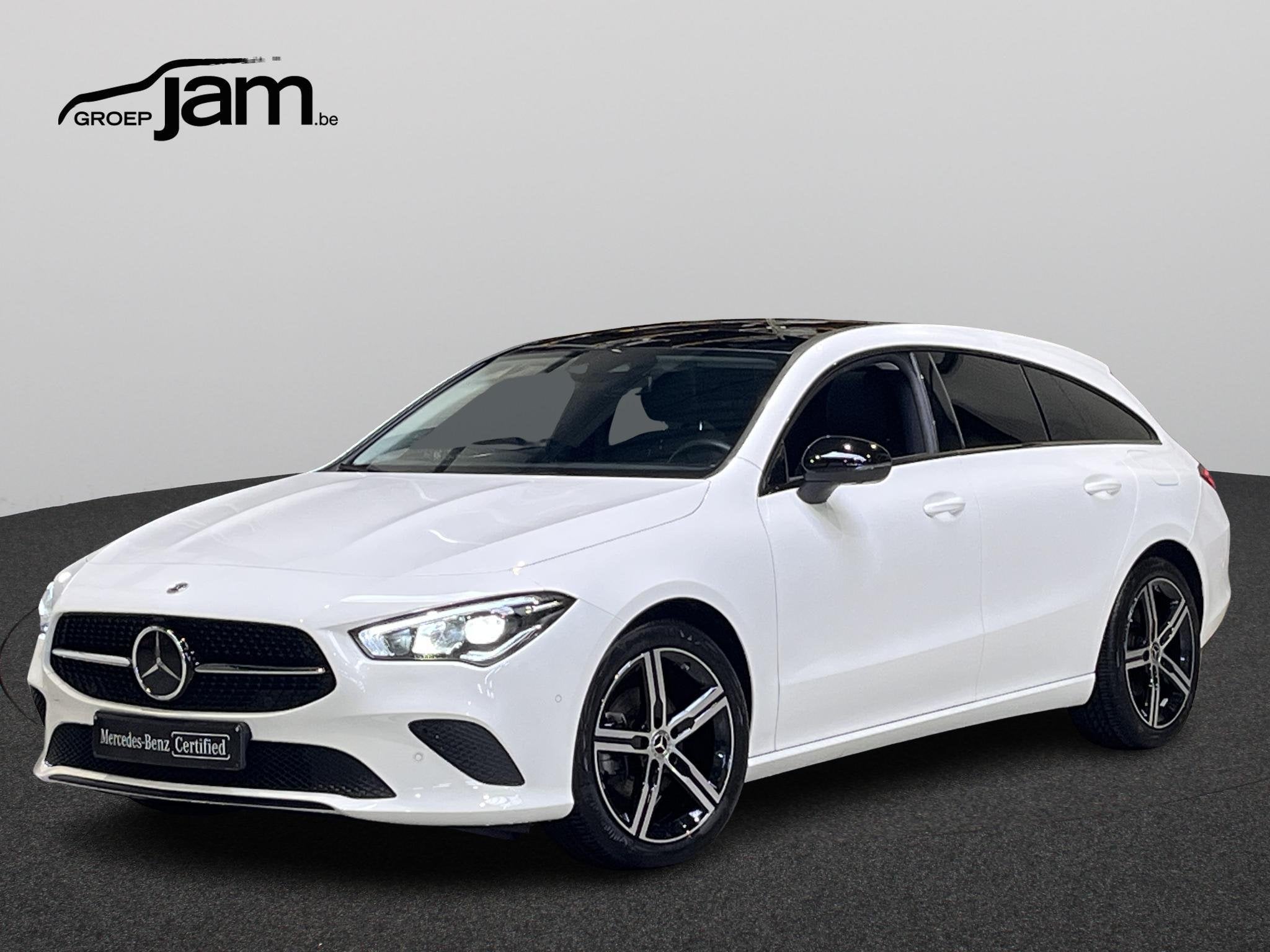 Mercedes-Benz CLA Shooting Brake 180 Panodak/Distronic, Auto's, CLA, Stof, Zwart, 4 cilinders