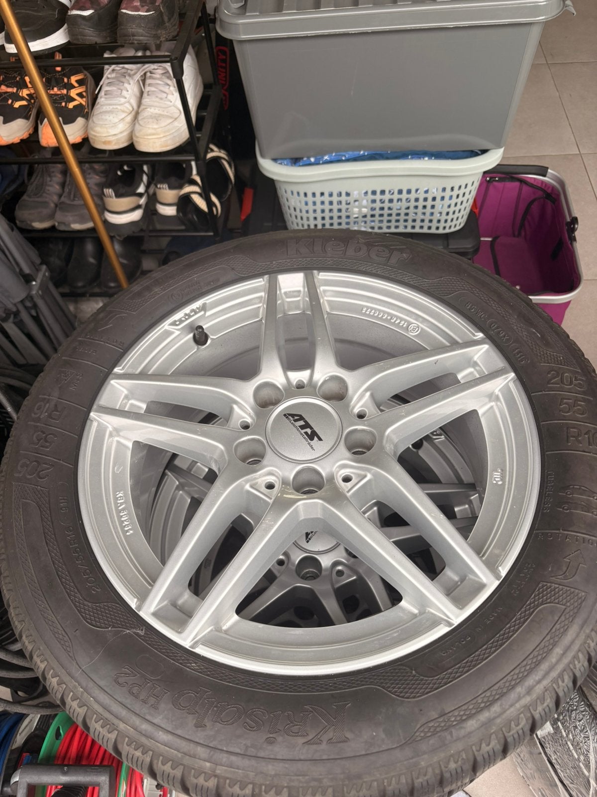ATS 16 inch lm velgen + Kleber winterbanden – 205/55 R16, Ophalen, 16 inch, Winterbanden, Band(en)