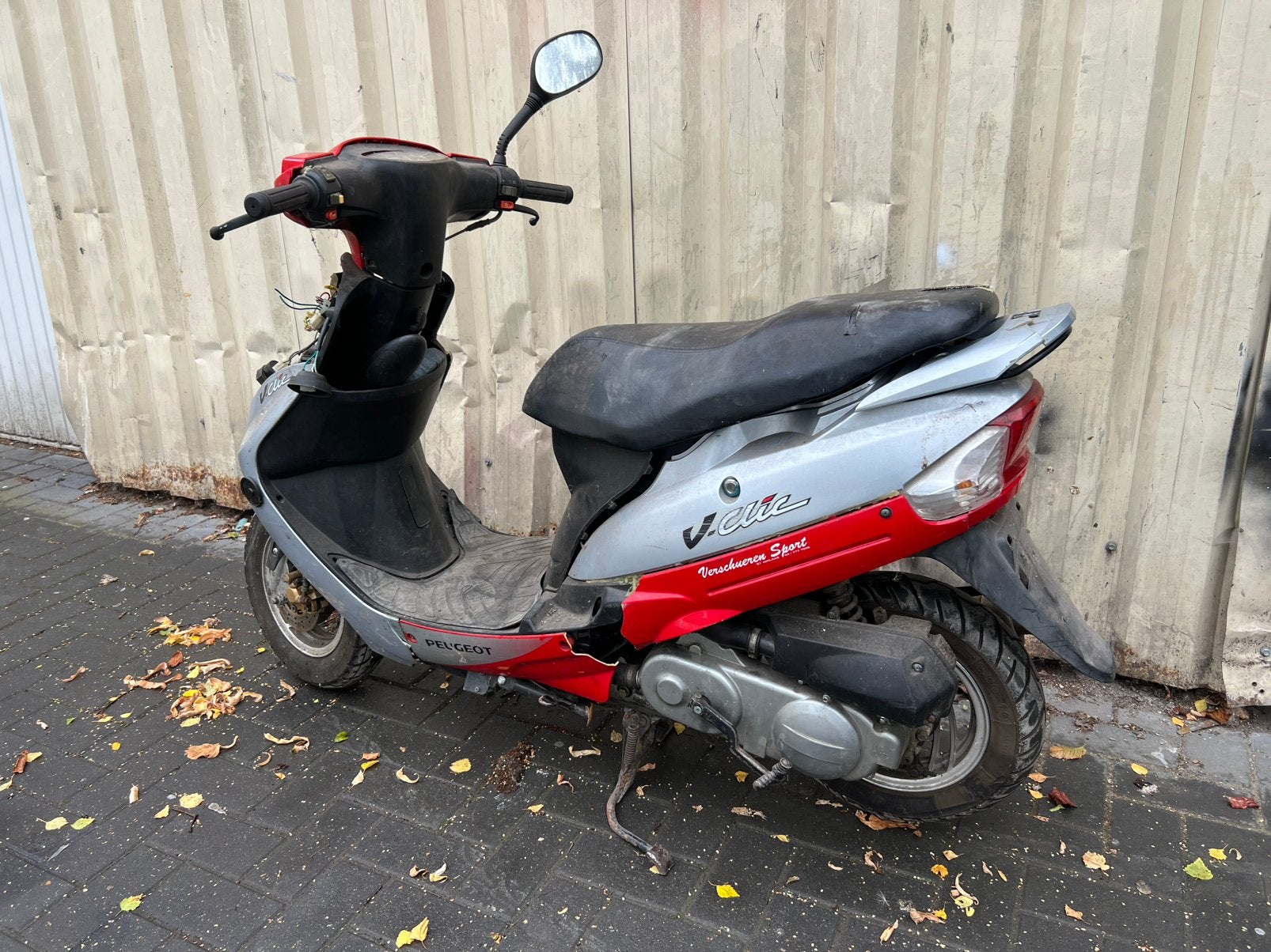 Brommer Peugeot Aklaas, Ophalen, Zo goed als nieuw