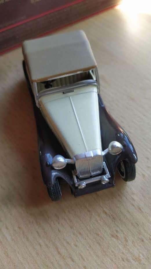 MATCHBOX , MG TC, 1:43, nieuwstaat MET DOOS, Ophalen of Verzenden, Zo goed als nieuw, Auto, Matchbox