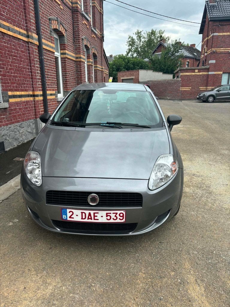 Fiat Punto 1.3 Multijet Diesel - 2010, Achat, 1169 kg, 127 g/km, Diesel