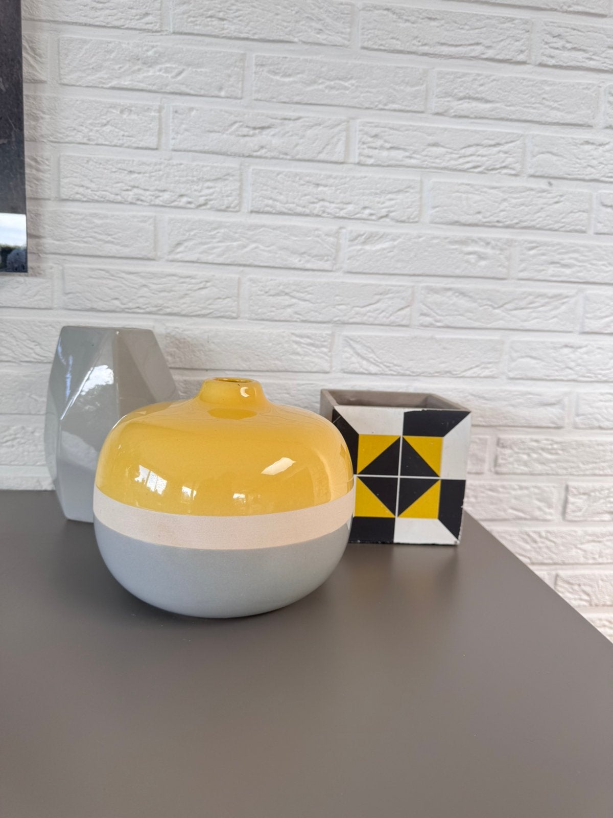 Lot de 3 vases et cache-pots design, Enlèvement, Comme neuf, Pierre/céramique