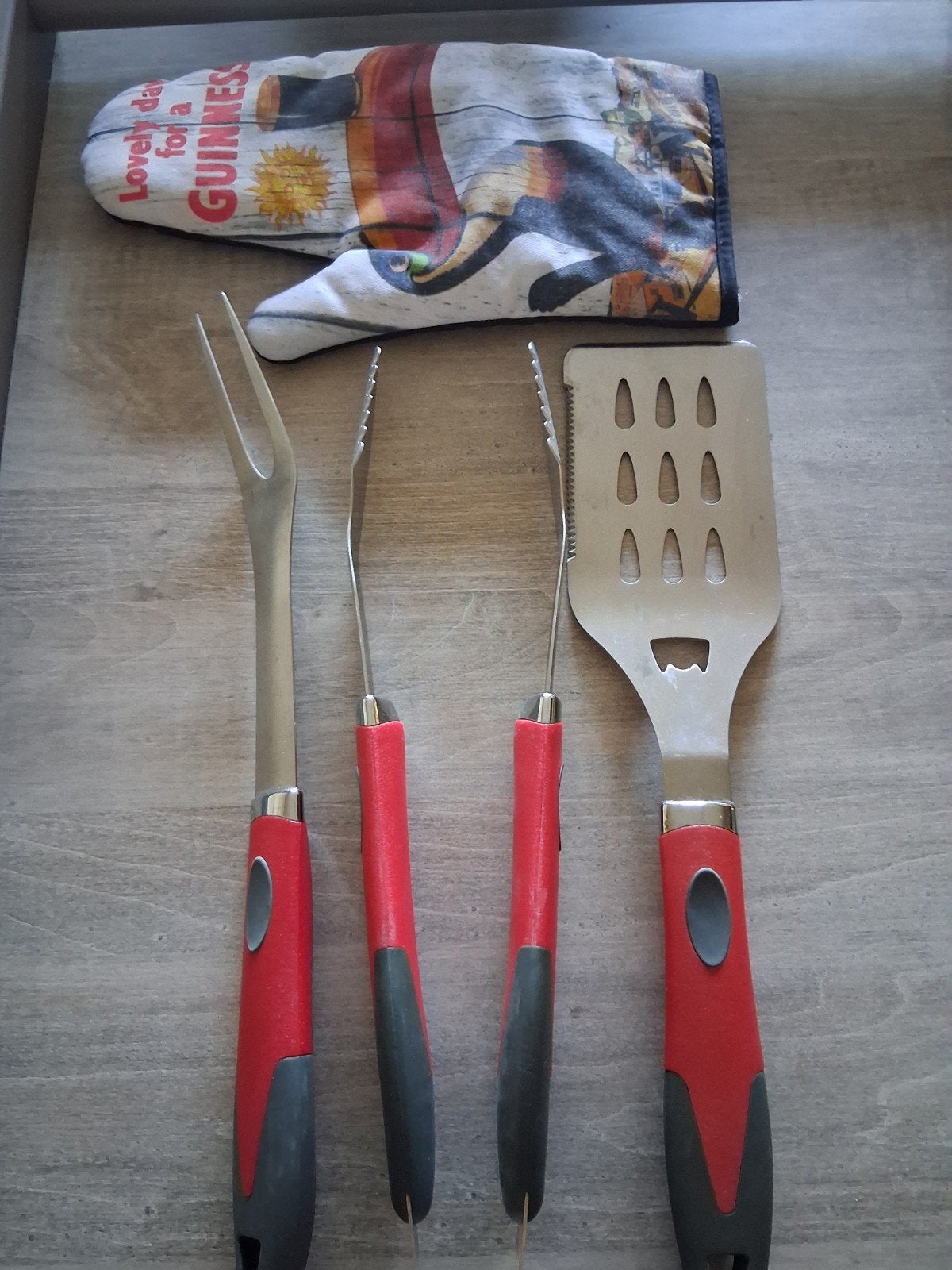 barbecue set alles voor 5 euro, Jardin & Terrasse, Accessoires pour le barbecue, Enlèvement