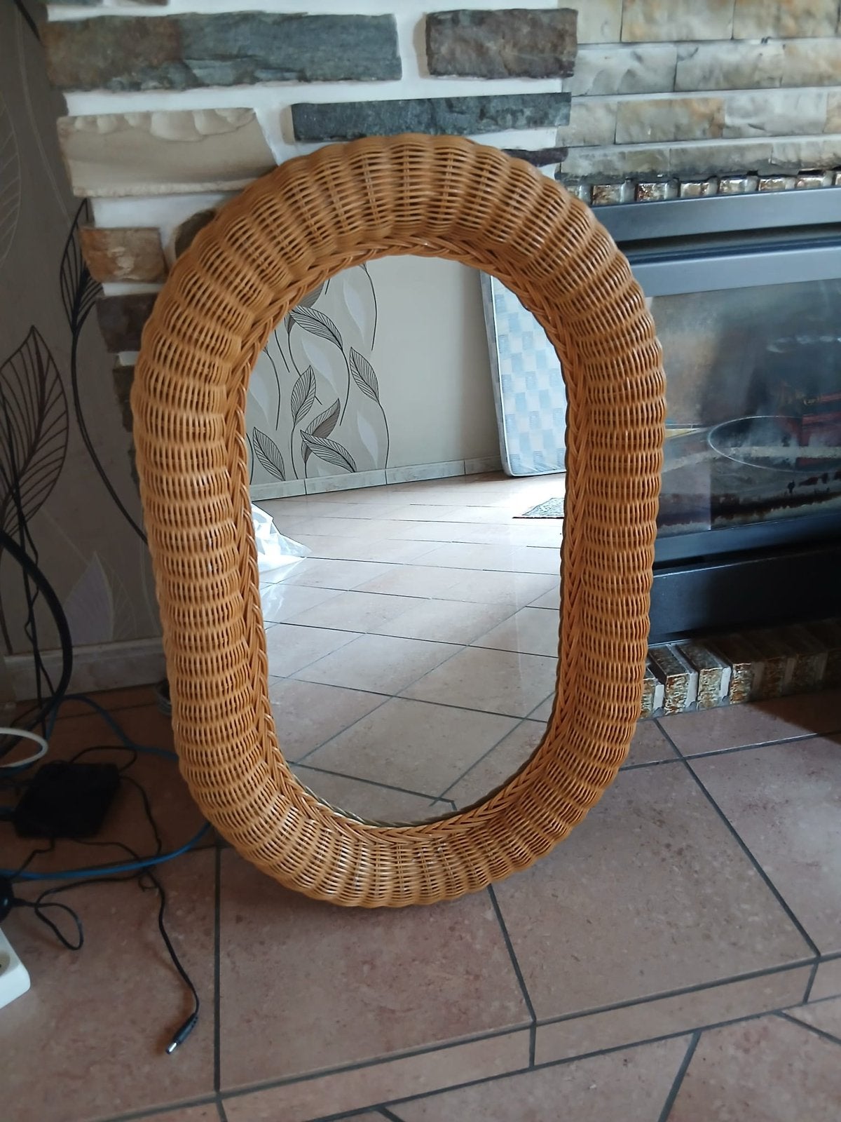 Miroir ovale vintage en rotin tressé – Style Bohème, Moins de 100 cm, Comme neuf, Enlèvement, Ovale