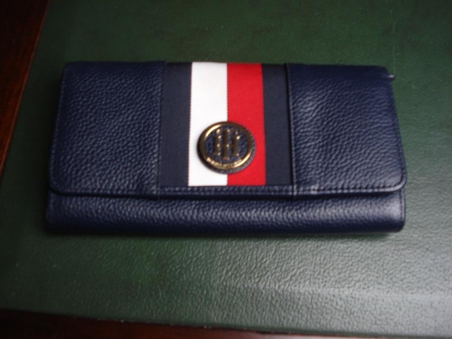 Tommy Hilfiger portemonnee, dames, Bijoux, Sacs & Beauté, Porte-monnaie & Portefeuilles, Enlèvement ou Envoi, Utilisé, Bleu, Autres marques