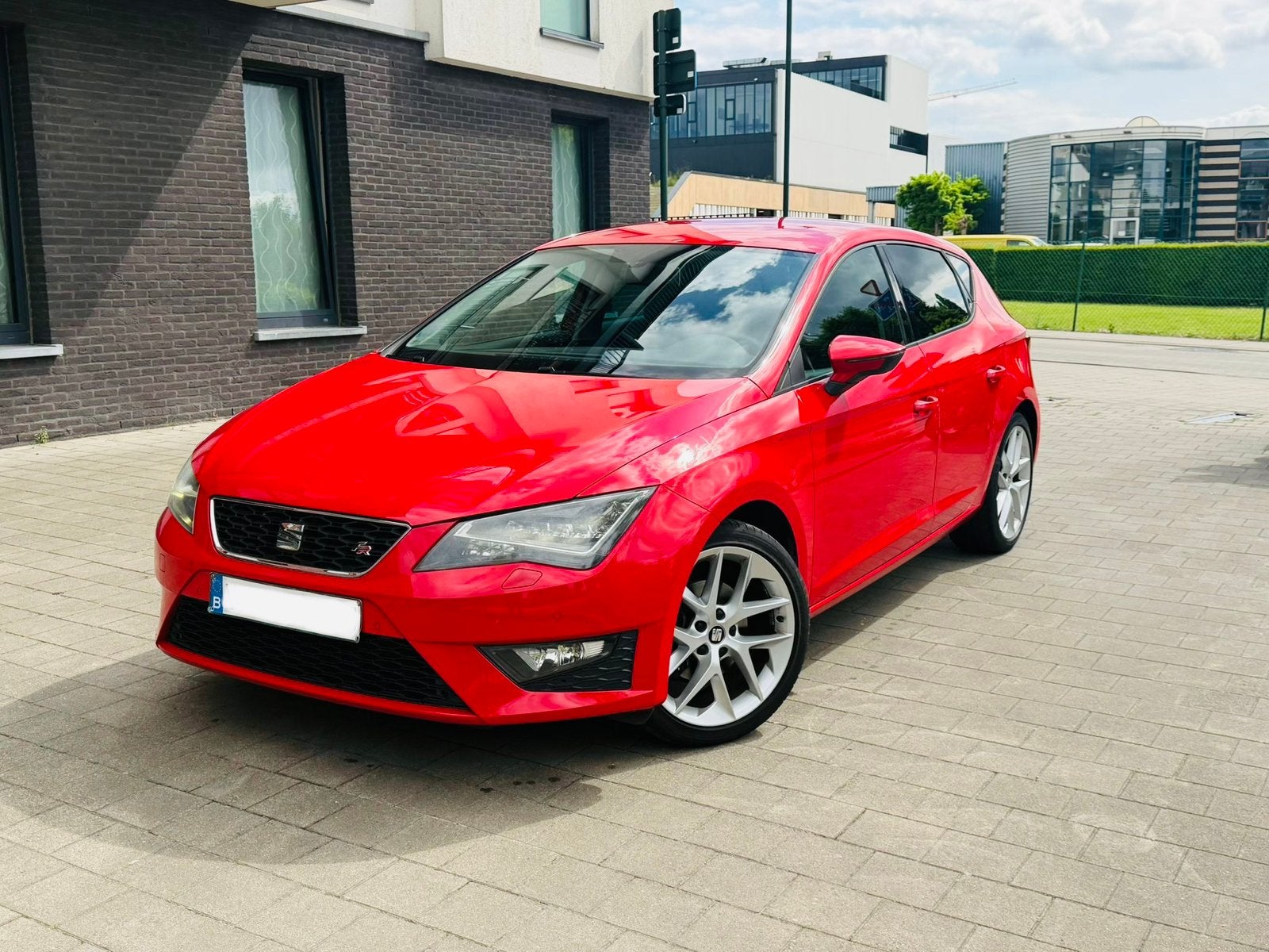 SEAT LEON FR 1.4TSI, Autos, Seat, Achat, Entreprise, Leon, Entretenue par le concessionnaire