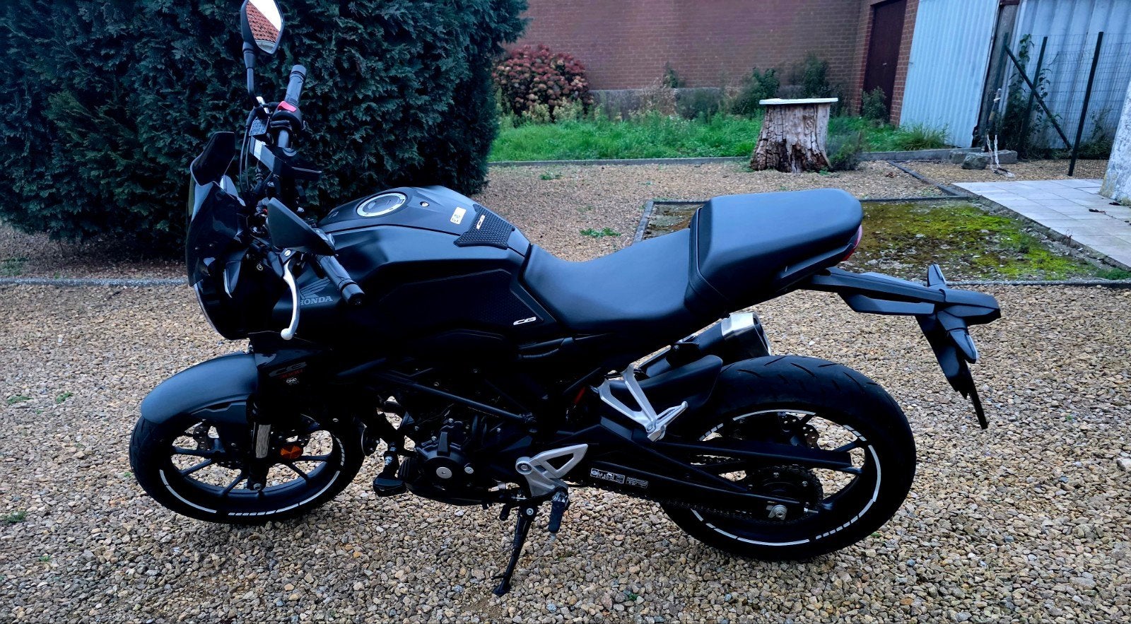 Honda CB300R black, Motos, ABS, Occasion, Particulier, Permis Moto A2 minimum