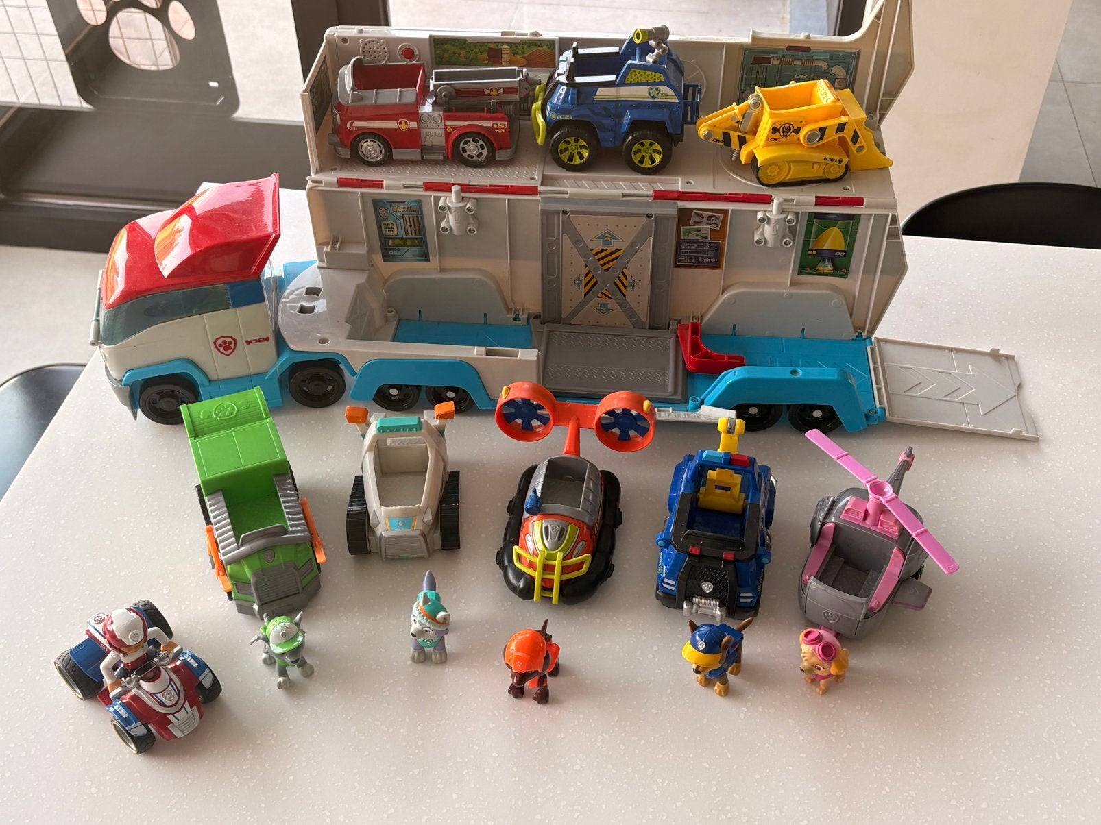 Paw Patroller + voertuigen en figuren, Kinderen en Baby's, Ophalen, Gebruikt
