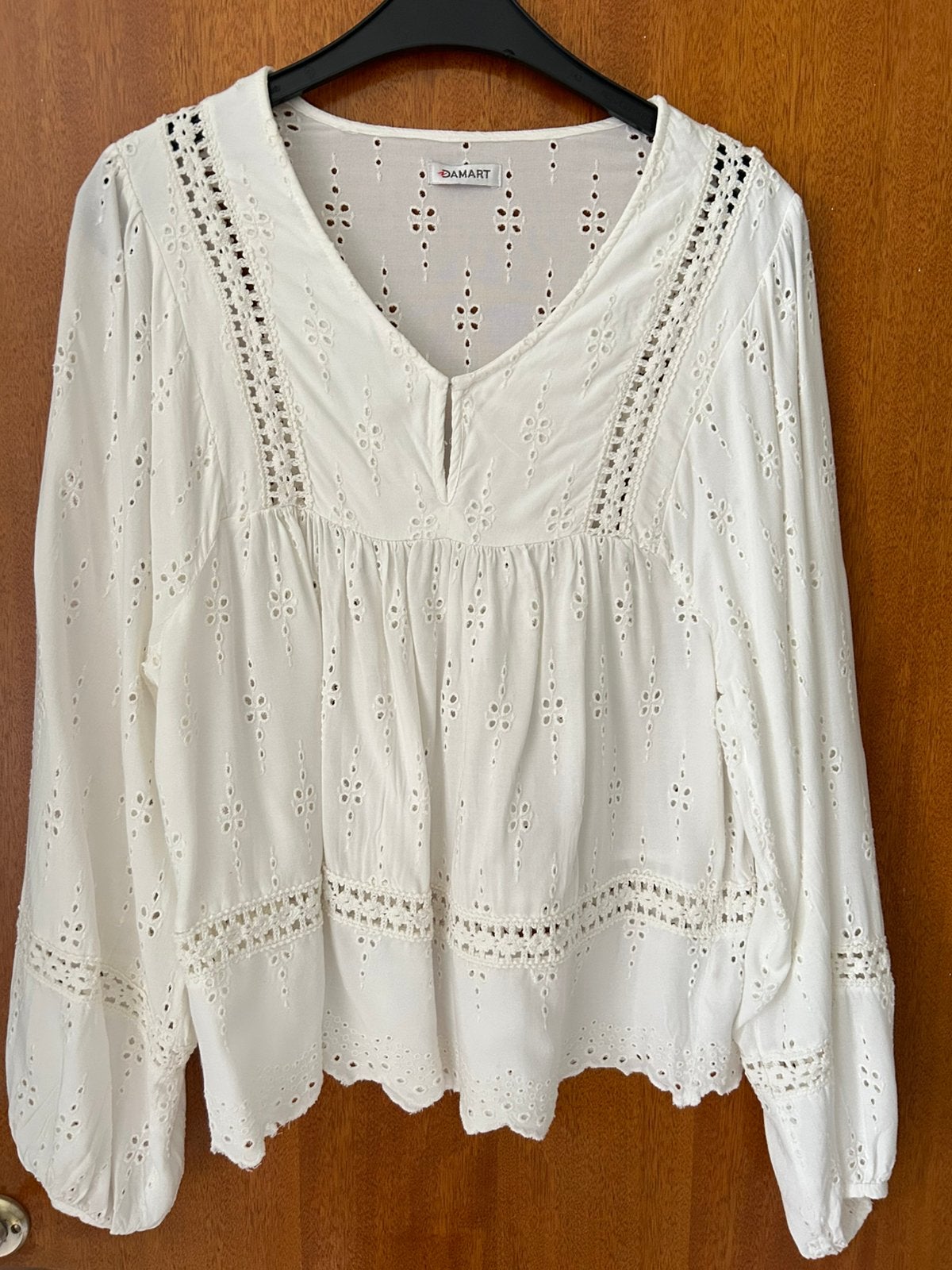 Blouse met broderie maat 38, Ophalen of Verzenden, Zo goed als nieuw, Maat 38/40 (M), Wit
