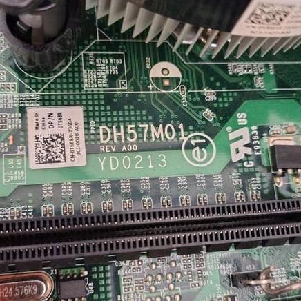 Dell 0T568R moederbordbundel + Intel i5 650 + 8gram Elpida, Computers en Software, Moederborden, Gebruikt, DDR3, Ophalen of Verzenden