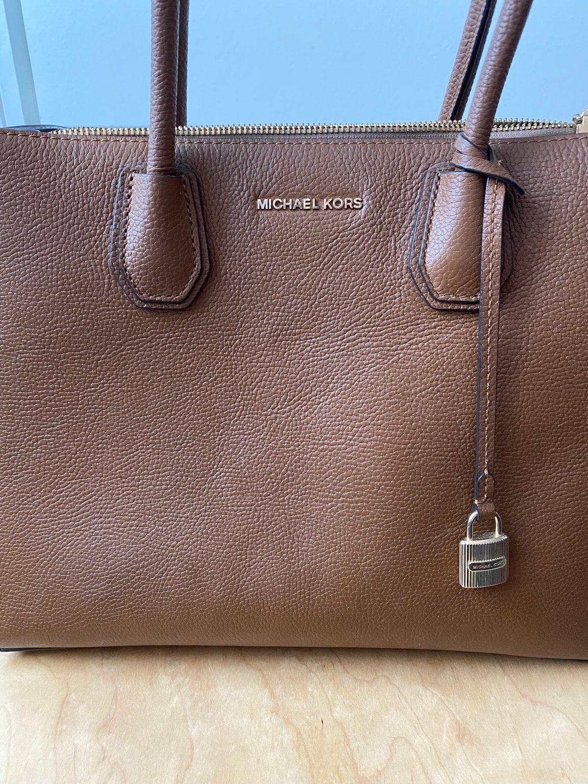 Sac Michael kors camel en bon état, Bijoux, Sacs & Beauté, Sacs | Sacs Femme, Enlèvement ou Envoi, Comme neuf