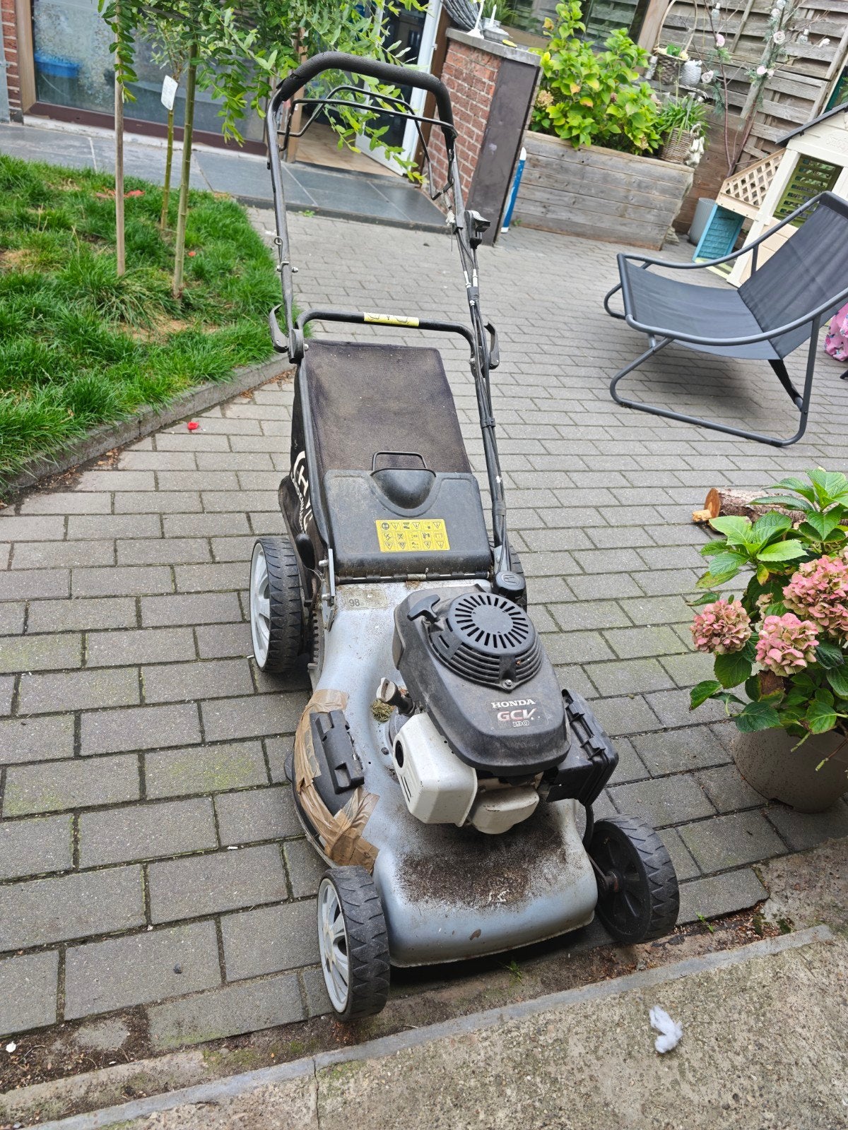 HVC met Honda GCV 190 Motor - Werk Aan maar Werkt wel, Enlèvement, Utilisé, Tondeuses à gazon à essence, Honda.
