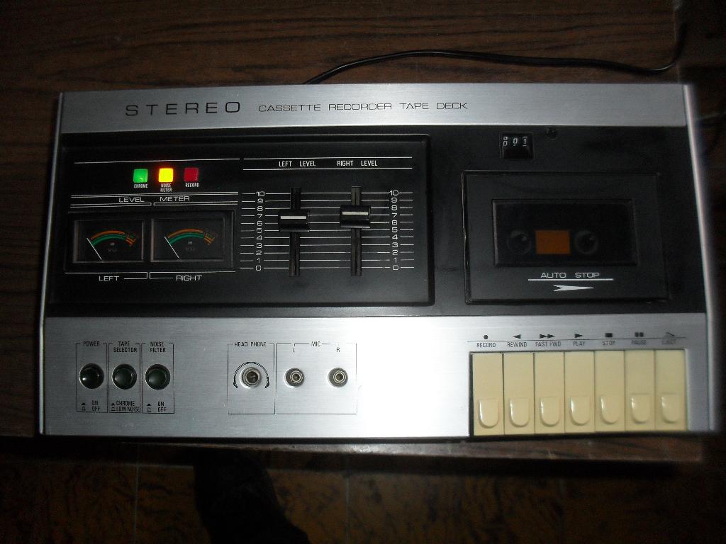 Gracia/ITT/Philips vintage hifi (te verifiëren), Audio, Tv en Foto, Cassettedecks, Philips, Ophalen