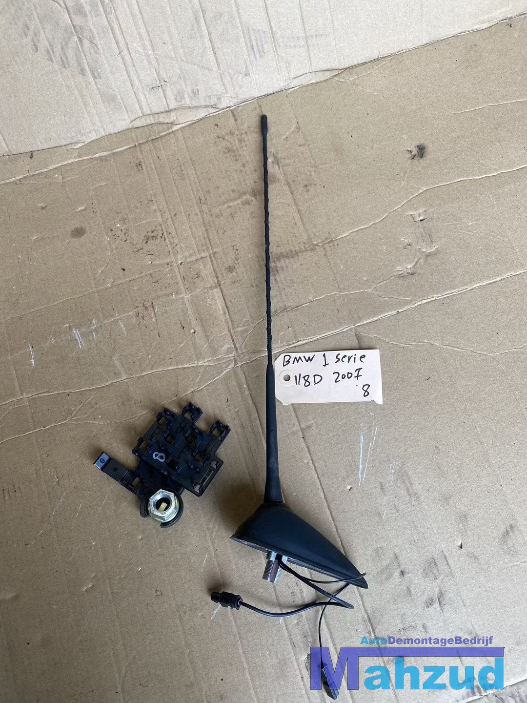 BMW 1 SERIE E87 Antenne 6520692535605, Auto-onderdelen, Petuelring 130
80788  Munich, DE, Gebruikt, Info@bmw.de, BMW