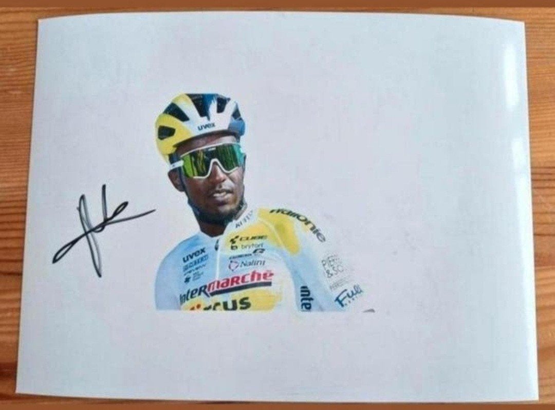 Gesigneerde foto van Biniam Girmay., Sports & Fitness, Cyclisme, Envoi