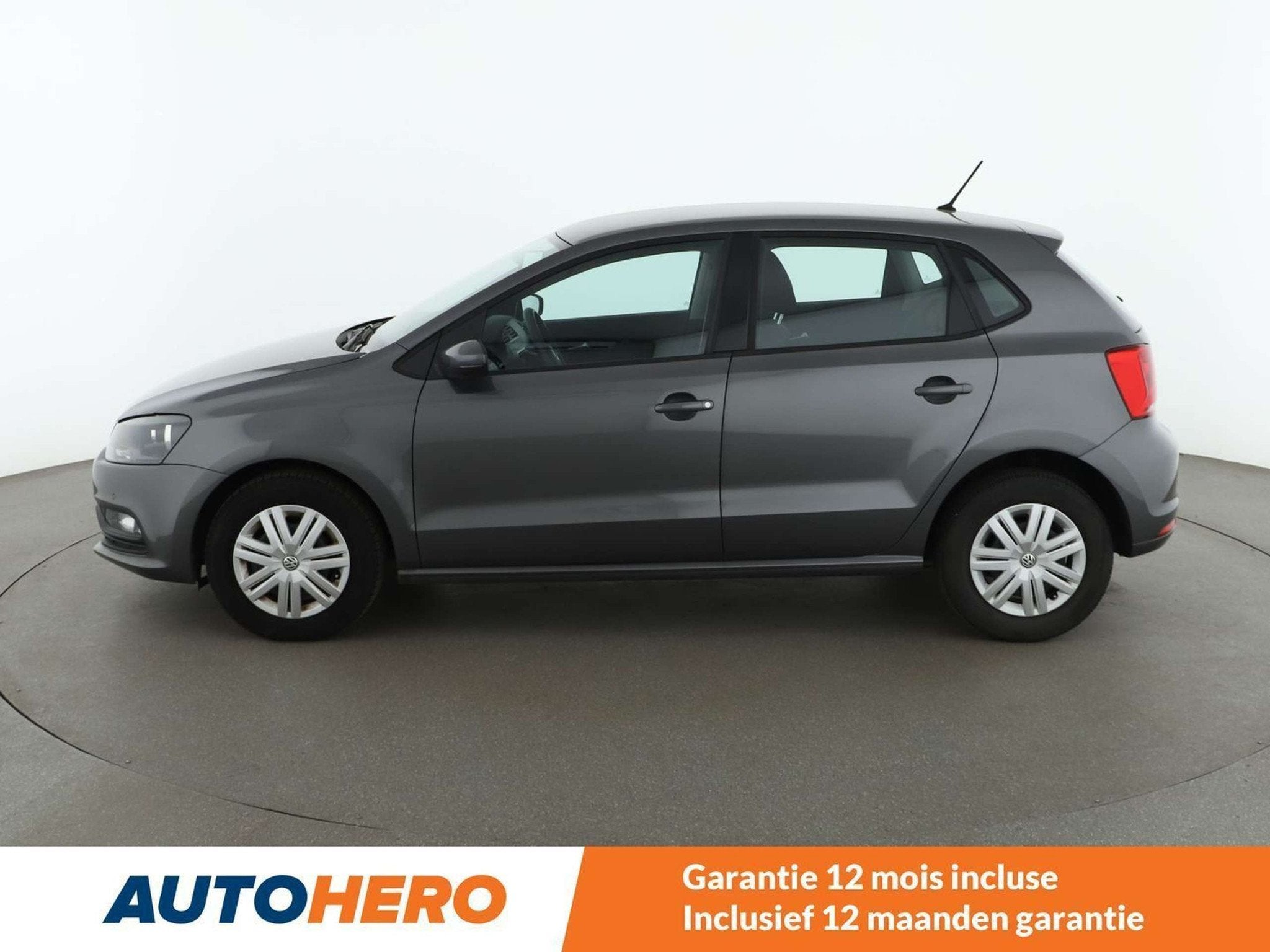 Volkswagen Polo 1.0 Trendline BlueMotion Tech, Argent ou Gris, Achat, 1055 kg, Noir