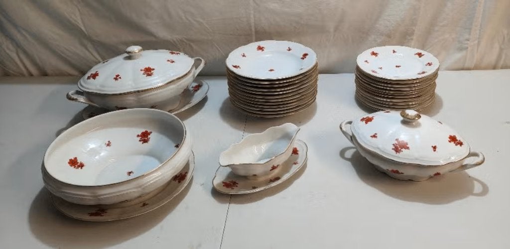 Bel ensemble de vaisselle vintage en porcelaine., Service complet, Vintage, Comme neuf, Enlèvement