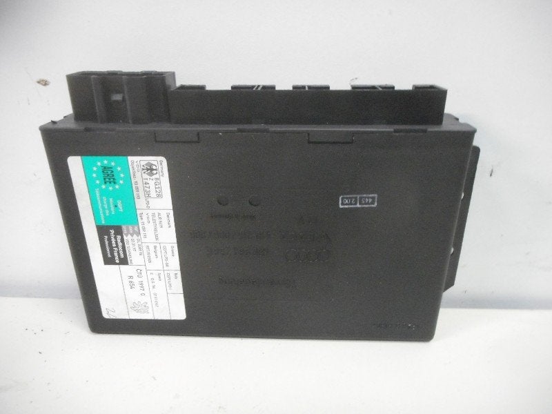 ORDINATEUR VEROUILLAGE CENTRALISE A6 (C5) (vdo410215006006), Auto-Union-Straße  1,
85057  Ingolstadt, DE, Info@audi.de, Audi, Utilisé