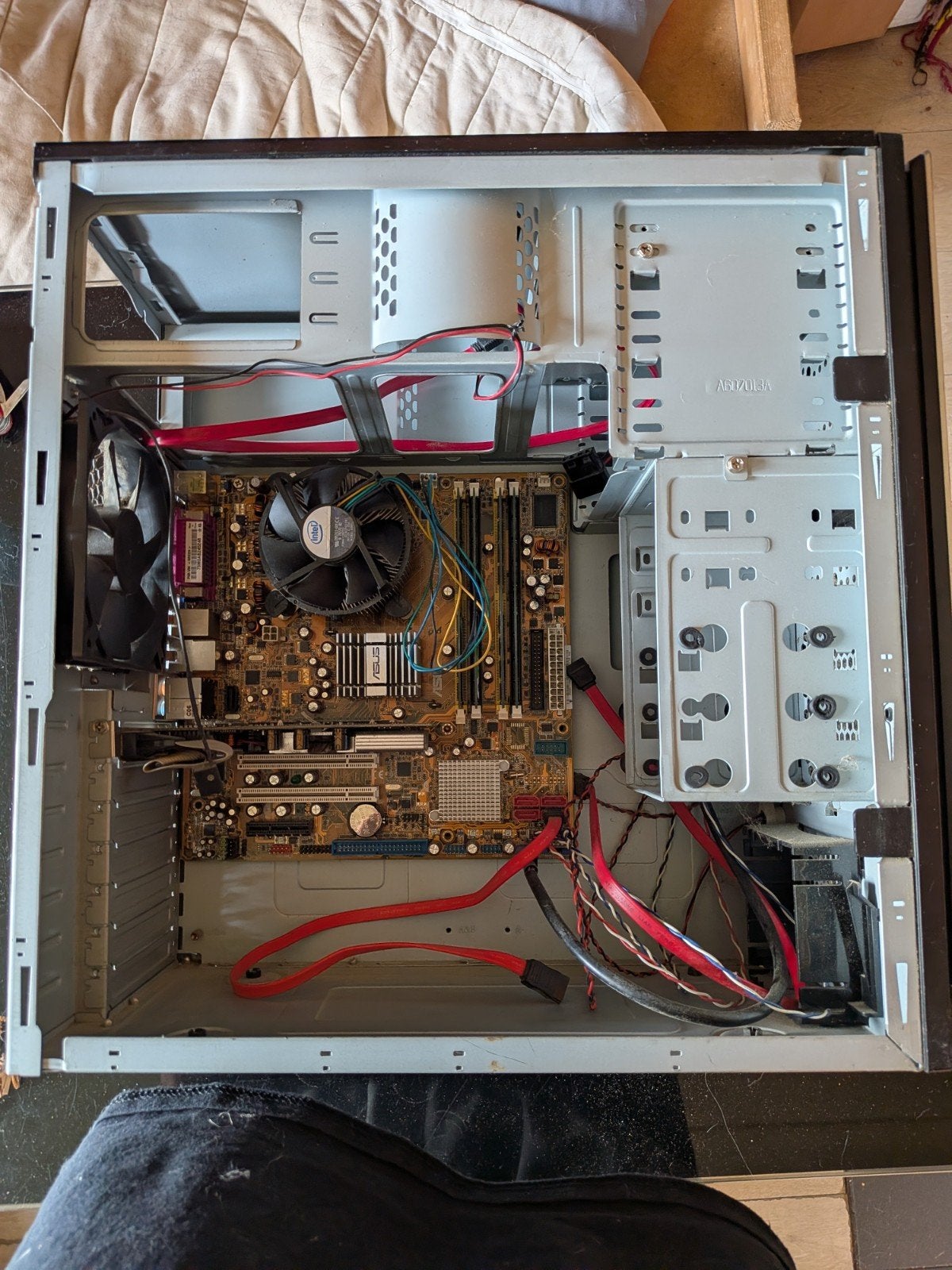Oude PC-torenbehuizing, Ophalen