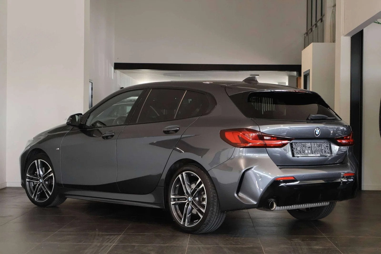 BMW 1 Serie 116 116iA OPF M-Pack CruiseC SfeerV Garantie*, Auto's, Automaat, 1 Reeks, Gebruikt, 5 deurs