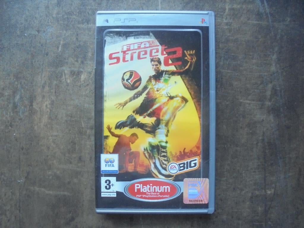 FIFA Street 2 voor PSP (zie foto's), Games en Spelcomputers, Gebruikt, 1 speler, Ophalen of Verzenden, Vanaf 3 jaar