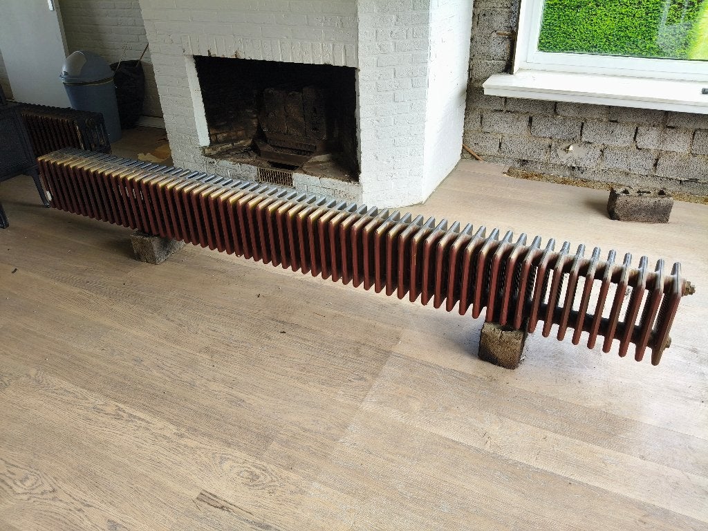 Authentieke gietijzeren radiator, Doe-het-zelf en Bouw, Ophalen, 30 tot 80 cm, Gebruikt, Radiator